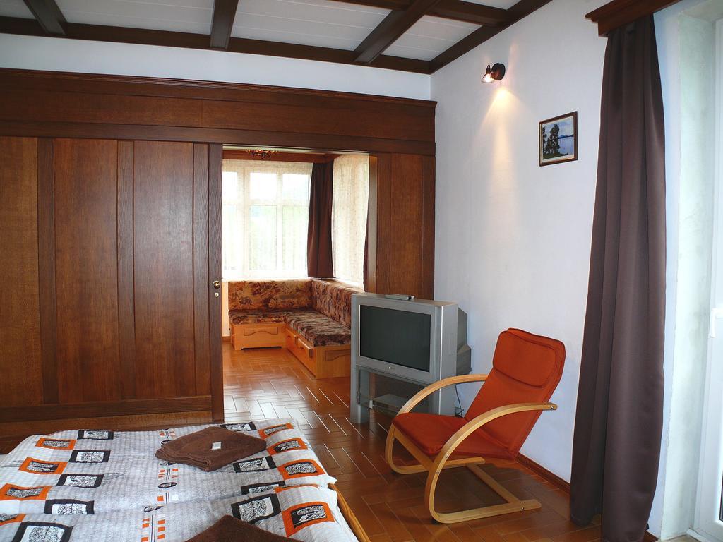Pension Faema Harrachov Exteriör bild